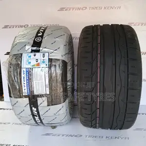 285/30 Zr19 Brand New Vtour Tyre Performance