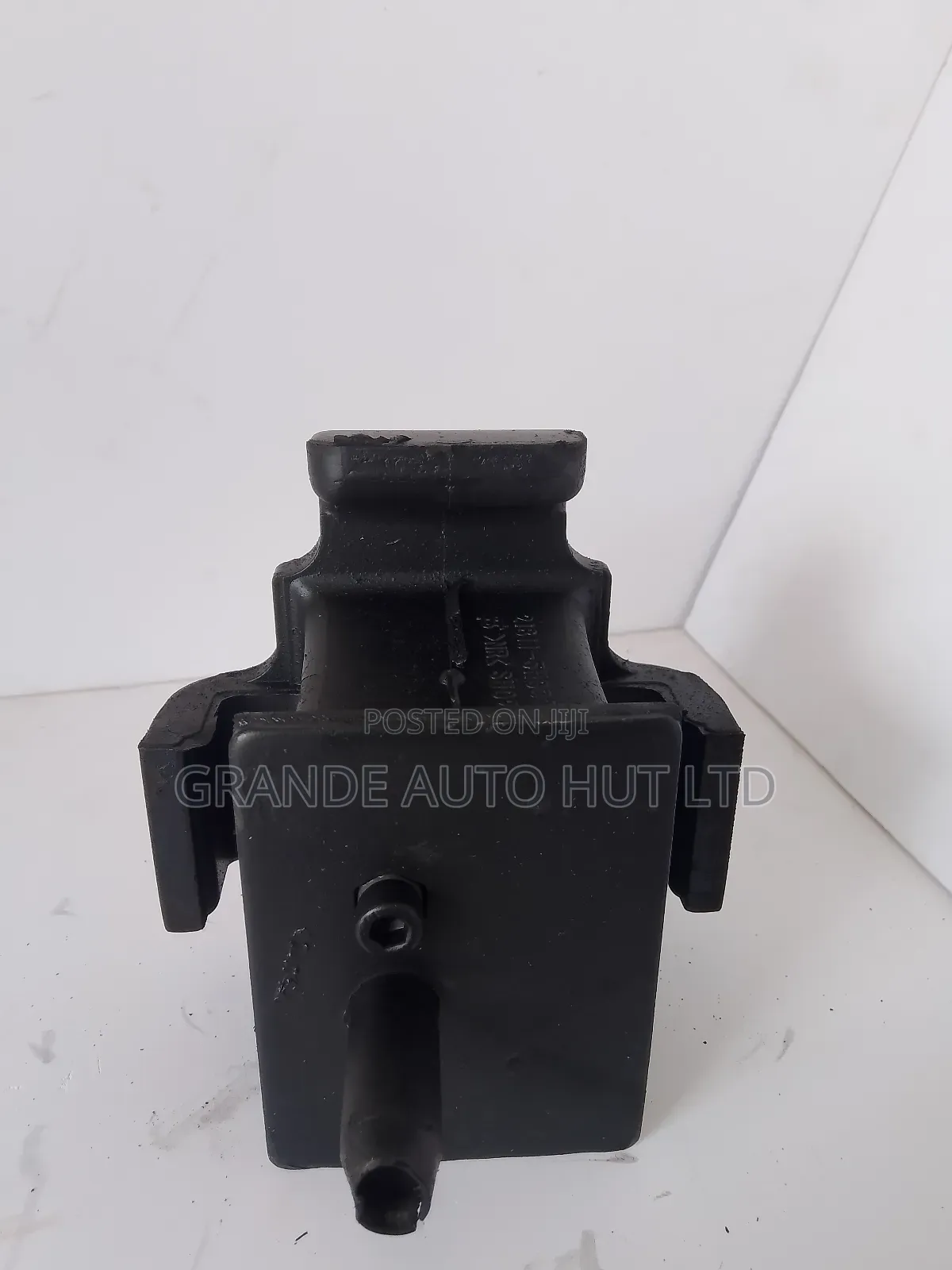 Front, Left Engine Mount Hyundai Hd65/72 (Mbkorea Brand)