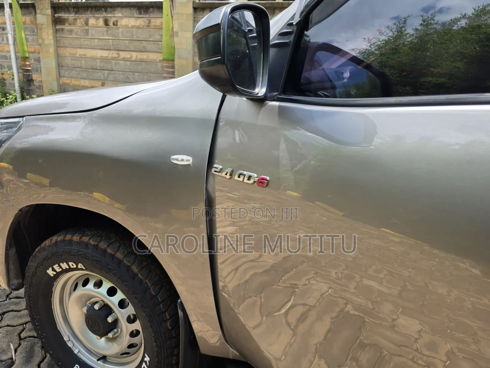 Toyota Hilux 2020 Gray