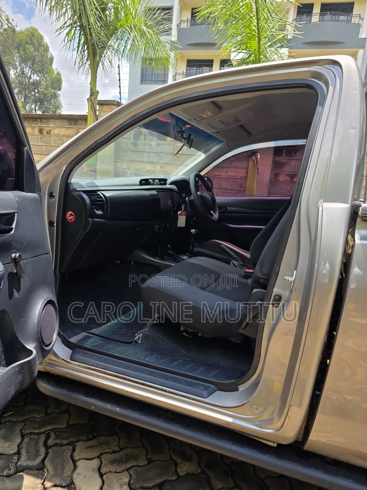 Toyota Hilux 2020 Gray