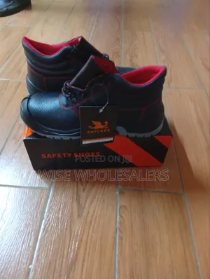 Safety Shoes √°°°