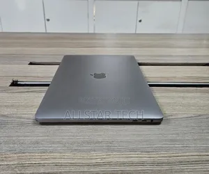 Laptop Apple MacBook Air 2020 16GB Intel Core i7 SSD 512GB