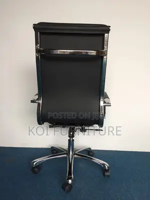 Office Chairs; High Back Iconic Mid Backrest Ribbed Executive Chair