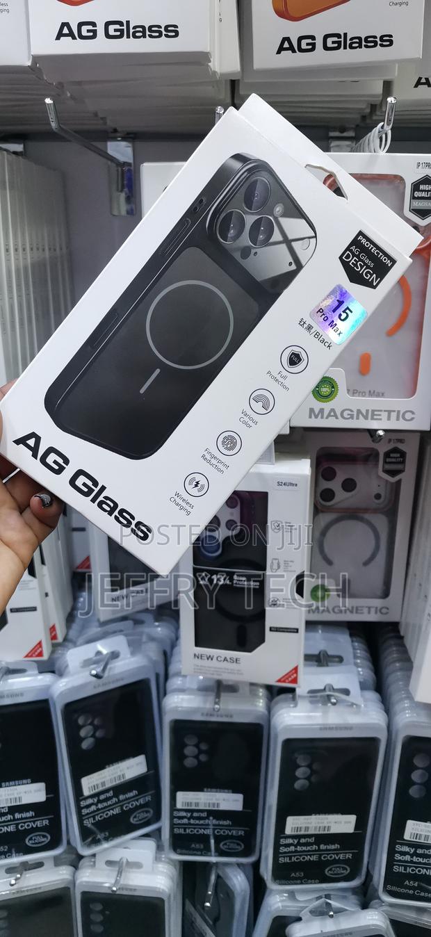 G Glass Magnetic Phone Case for Various iPhone Pro Max Models. - thumbnail 2