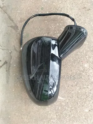 Toyota Wish 2013 Sidemirror
