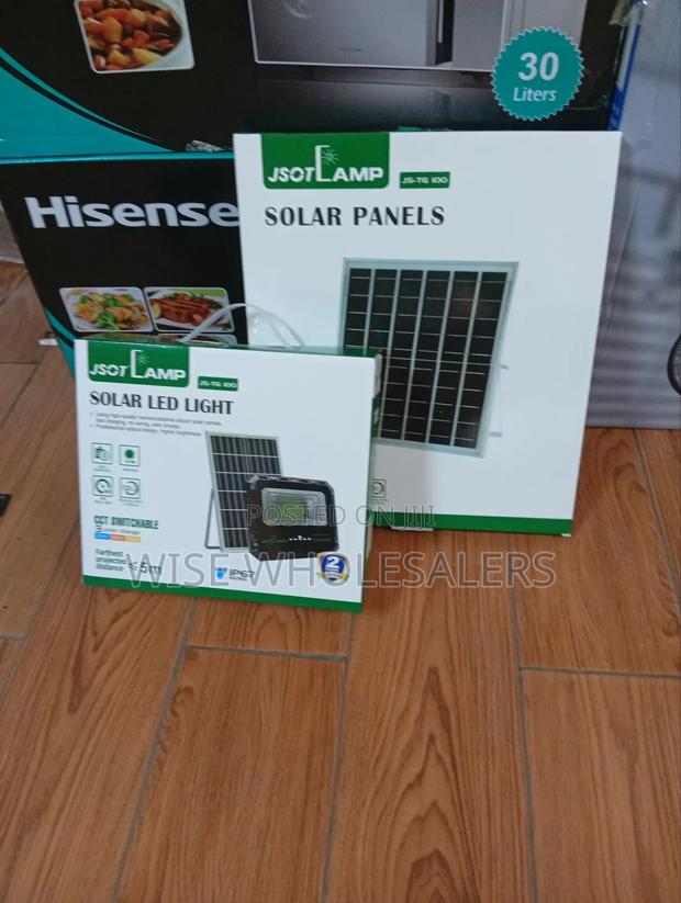 Jsot Js-Tg 100 Solar Led Floodlight.