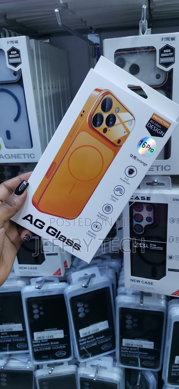 Protective Coverfor Older iPhone Models - thumbnail 2
