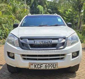 Isuzu D-MAX 2015 White