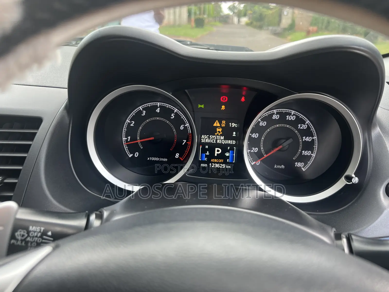 Mitsubishi Galant 2015 White