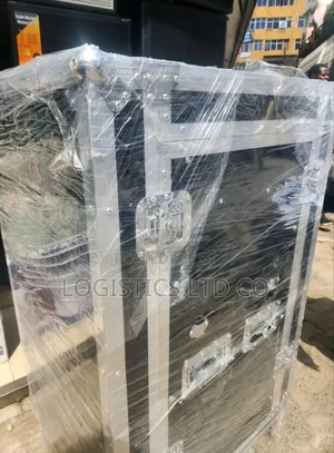 Proreck 12u Rack/Road Case With Slant Mixer Top, and Casters