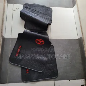 Heavy-Duty Rubber Floor Mats for Toyota Cars