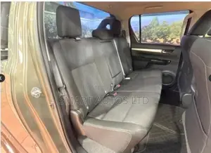 Toyota Hilux Revo Double Cab Deisel 2.4 AWD 2022