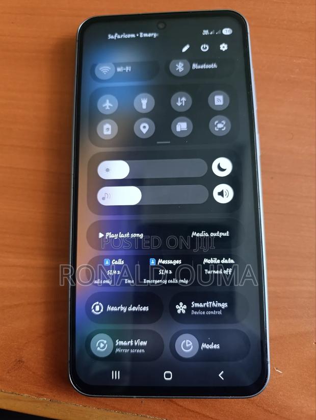 New Samsung Galaxy A56 128 GB Gray - thumbnail 6