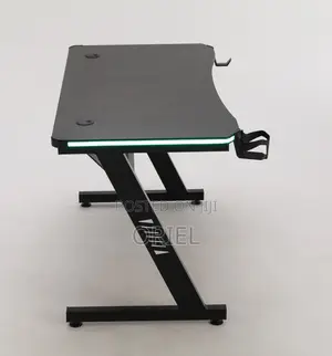 Office Desk : Office 1.4m E-Sports Z-Shaped Gaming Desk