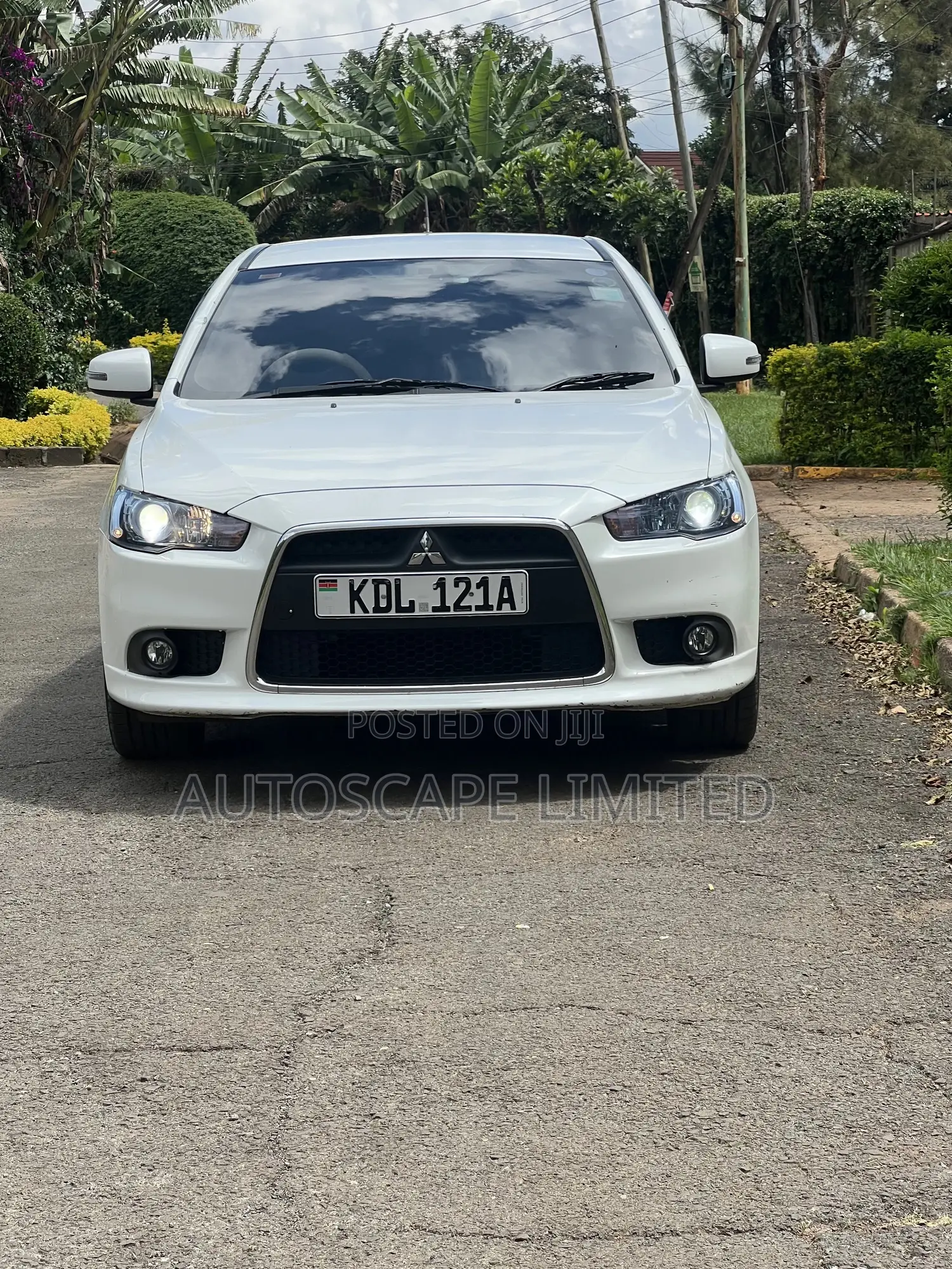 Mitsubishi Galant 2015 White