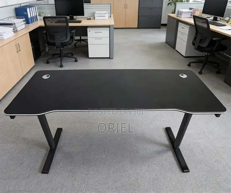 Office Desk : Office 1.4m E-Sports Z-Shaped Gaming Desk