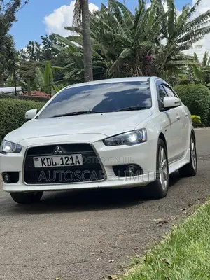 Mitsubishi Galant 2015 White
