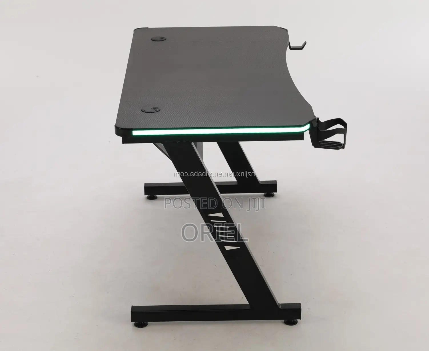 Office Desk : Office 1.4m E-Sports Z-Shaped Gaming Desk