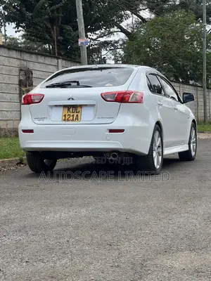 Mitsubishi Galant 2015 White