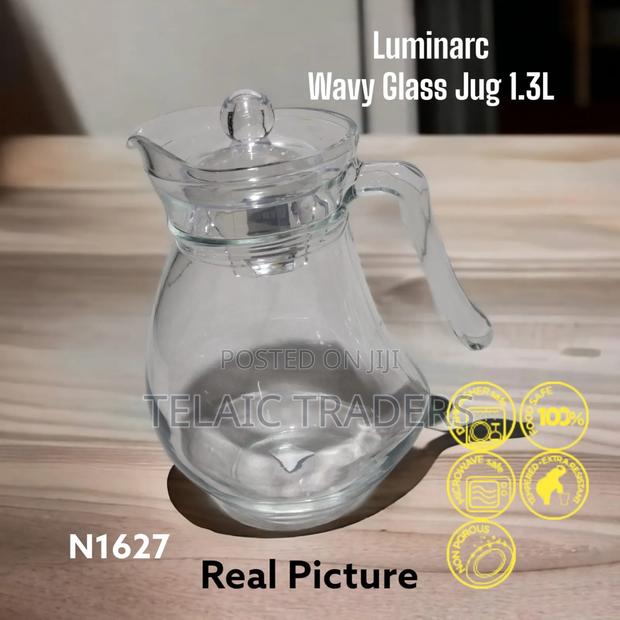 N1627 Wavy Glass Jug 1.3litres - main view