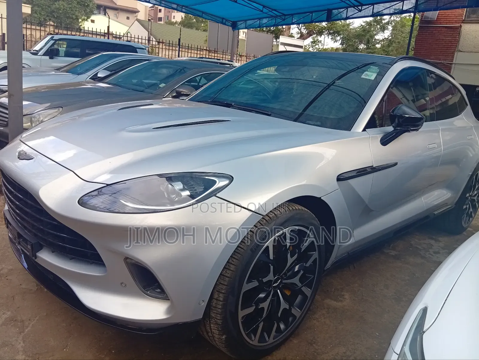 Aston Martin DBX707 2022 Silver