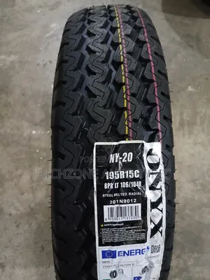 Onyx 195r15