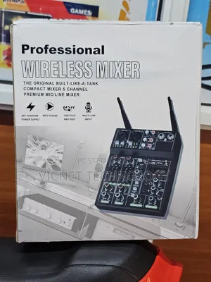 Rechargeable Wireless Mixer With 2 Microphones