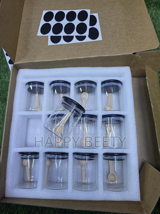 Air Tight Borosilicate Spice Jars With Black Lid - thumbnail 4