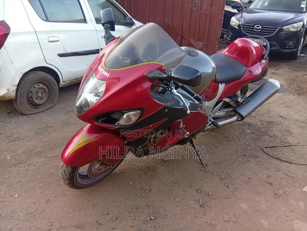 Suzuki Hayabusa 2007 Red