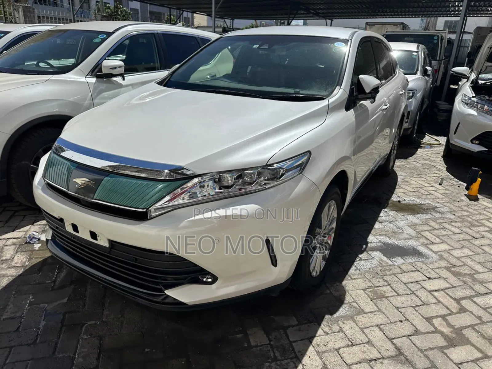Toyota Harrier 2018 White