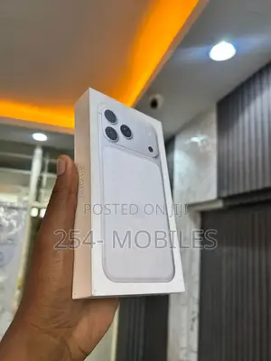 New Apple iPhone 17 Pro Max 256 GB Silver