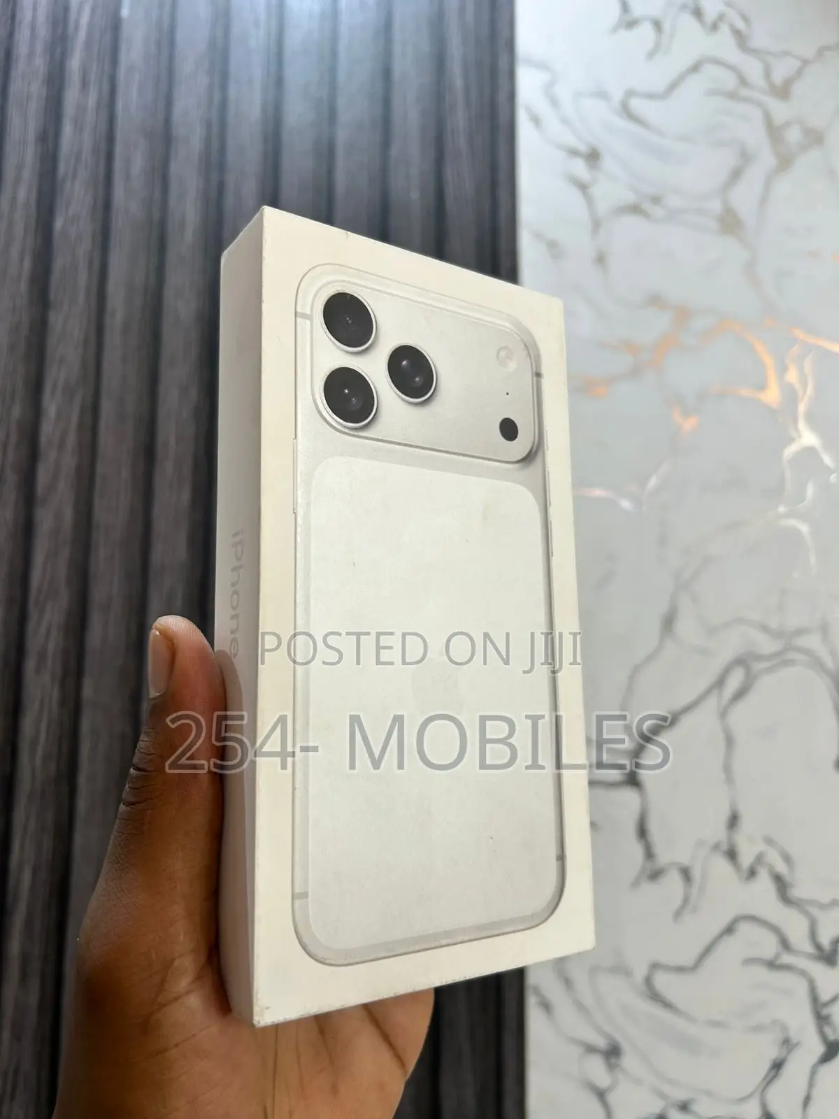 New Apple iPhone 17 Pro Max 256 GB Silver