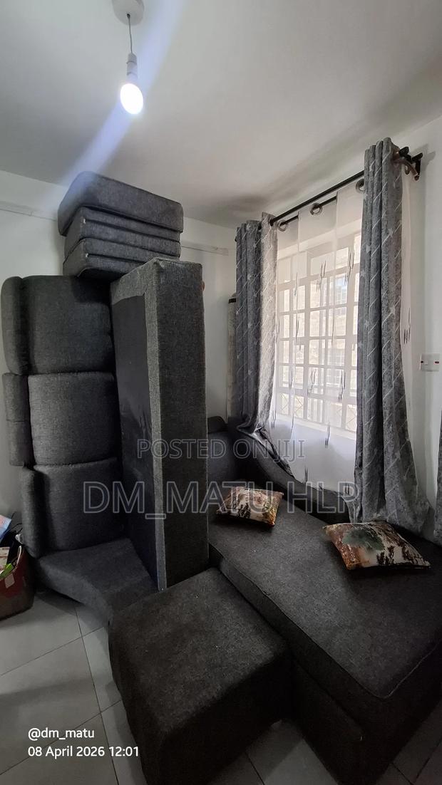 Comfortable 6 Seater With Foot Rest - thumbnail 2