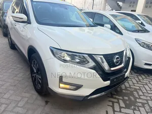 Nissan X-Trail 2.0 Petrol AWD 2018 White