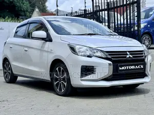 Mitsubishi Mirage ES 2020 White