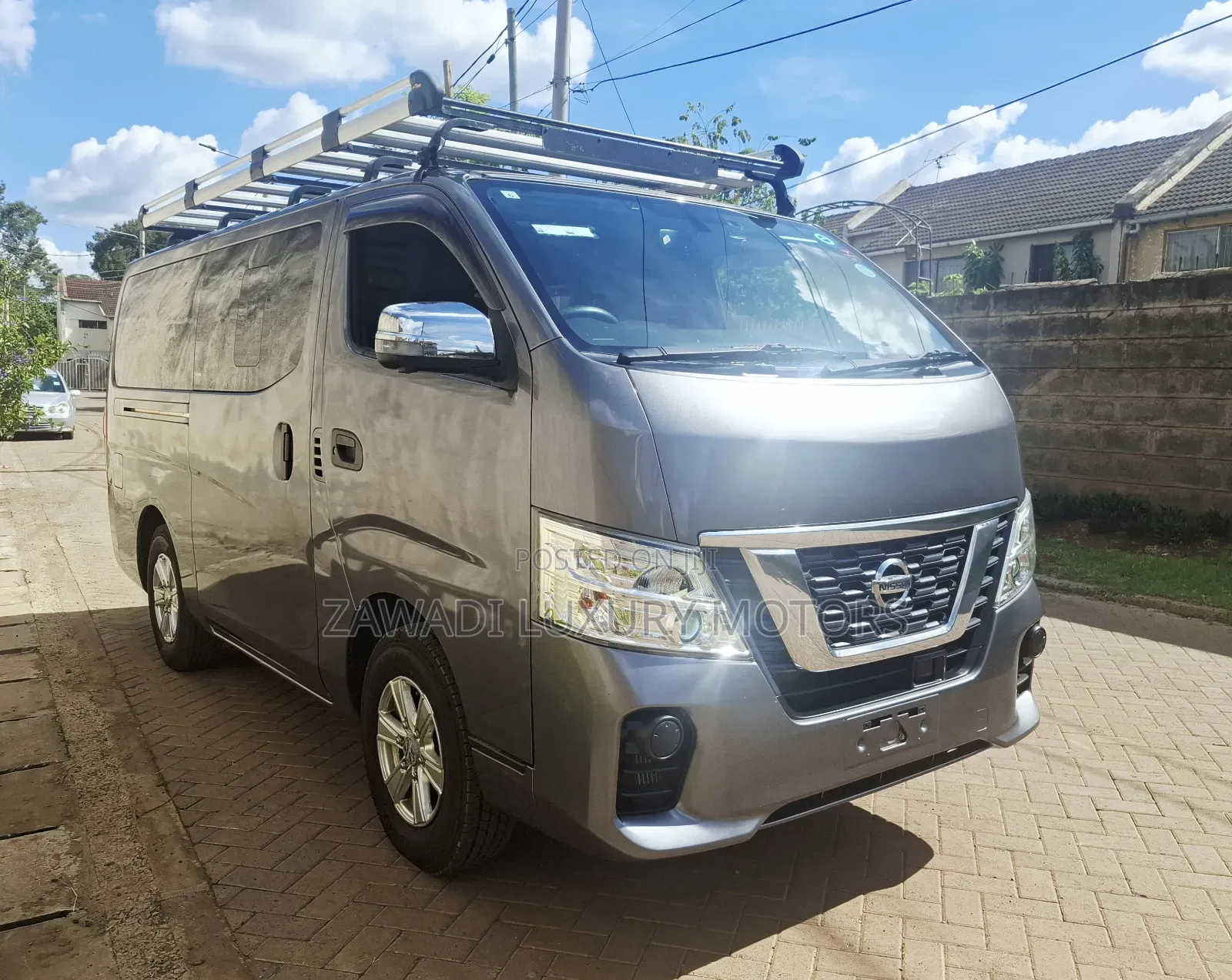 Nissan Caravan (Urvan) 2019 Grey