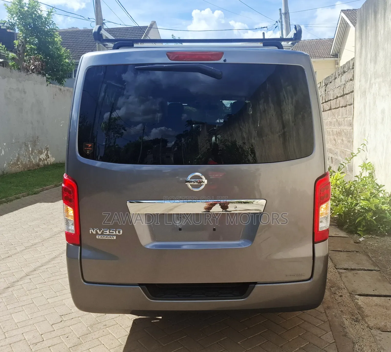 Nissan Caravan (Urvan) 2019 Grey