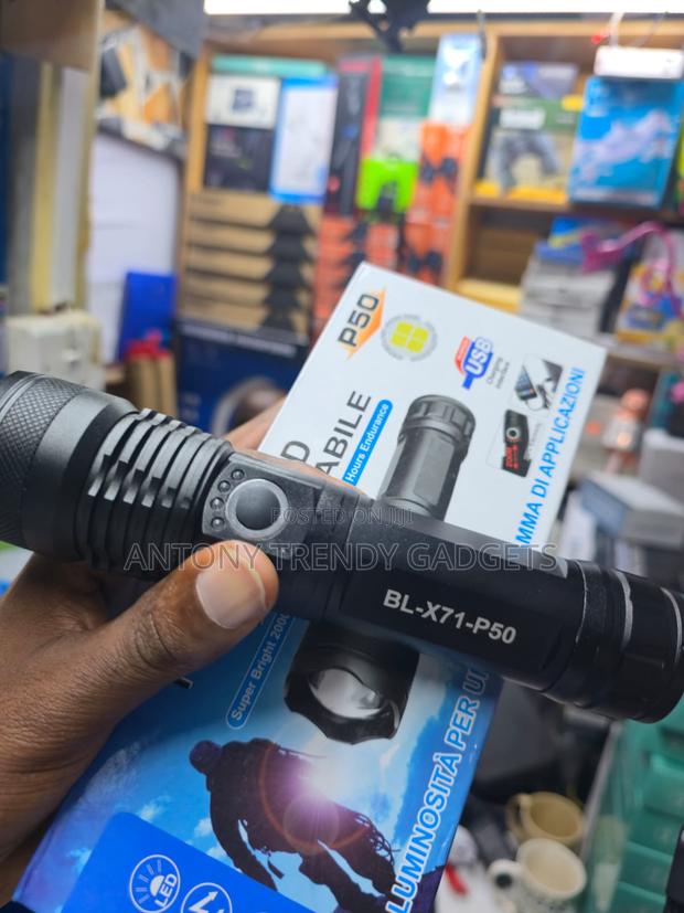 P50 Rechargeable Led Torch 2000 Lumens Usb Flashlight - thumbnail 2