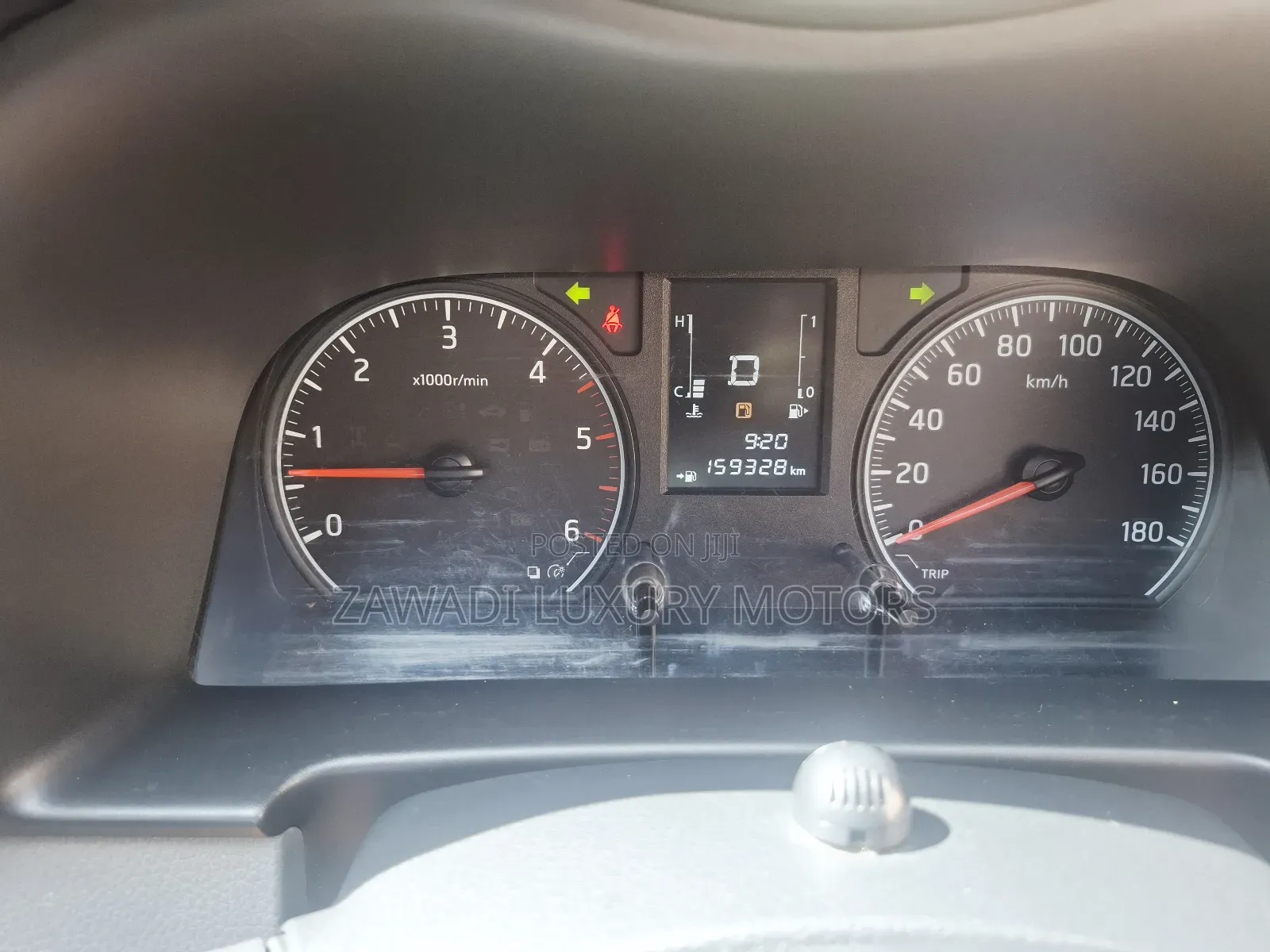 Nissan Caravan (Urvan) 2019 Grey