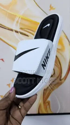 Nike Comfort Sandals
