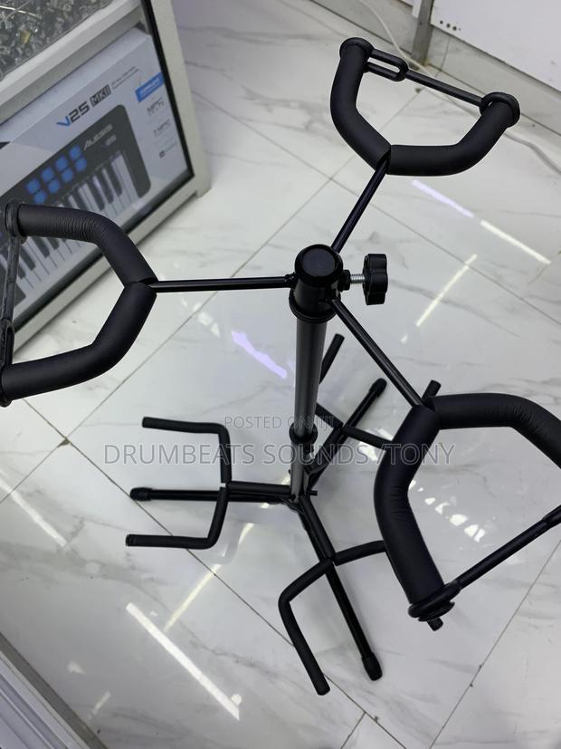 Triple Guitar Stand