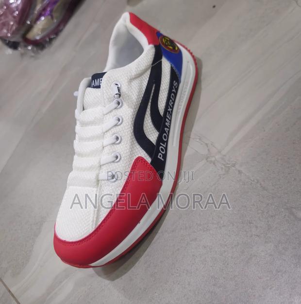 Casual Sneakers - thumbnail 2
