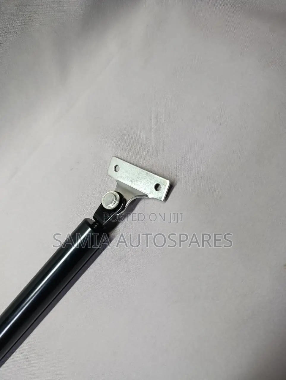 Boot Shock for Nissan E24 1pc