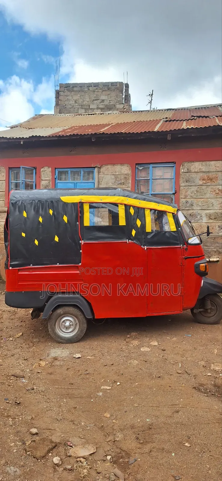Piaggio Scooter 2022 Red
