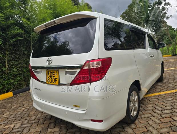 Toyota Alphard 2014 White - thumbnail 2