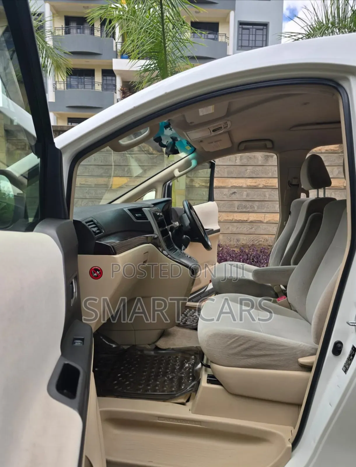 Toyota Alphard 2014 White