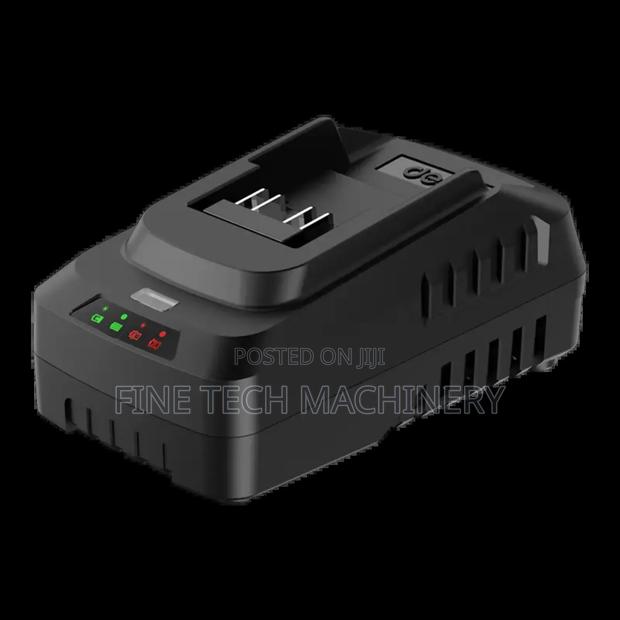 Deli 21v 2a Battery Charger. - main view