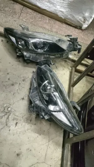 Mazda Atenza Headlights