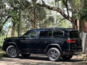 Toyota Land Cruiser 3.3 Diesel 4WD 2022 Black
