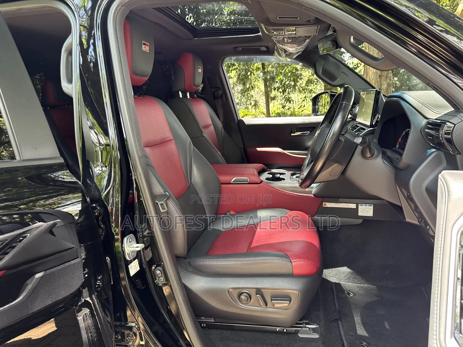 Toyota Land Cruiser 3.3 Diesel 4WD 2022 Black